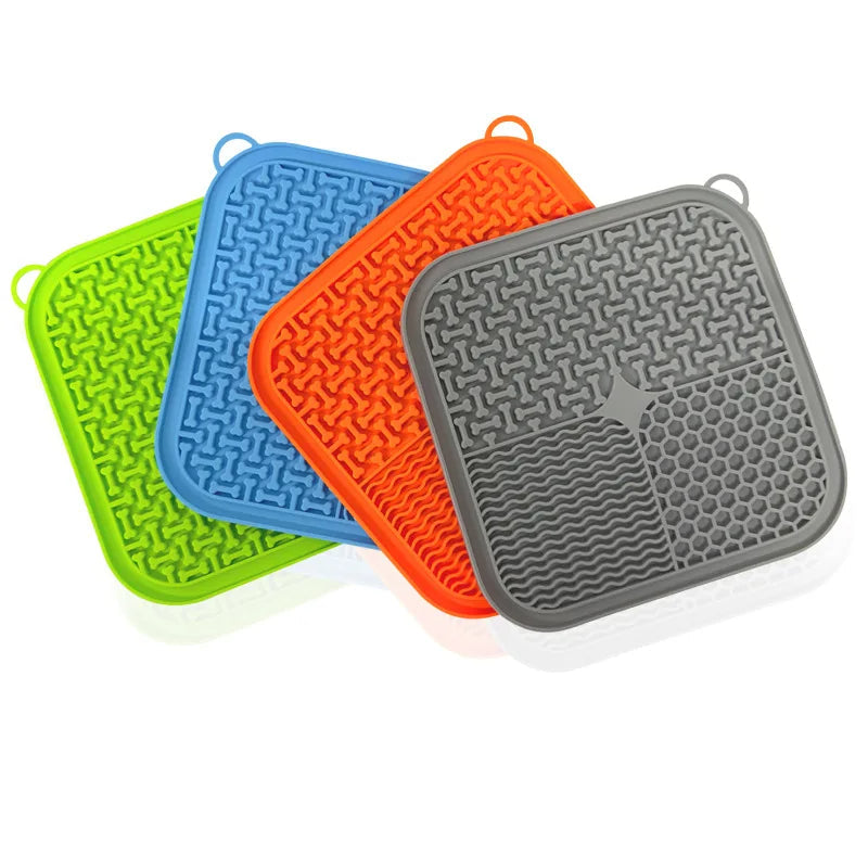 Pet lick mat with suction cups
